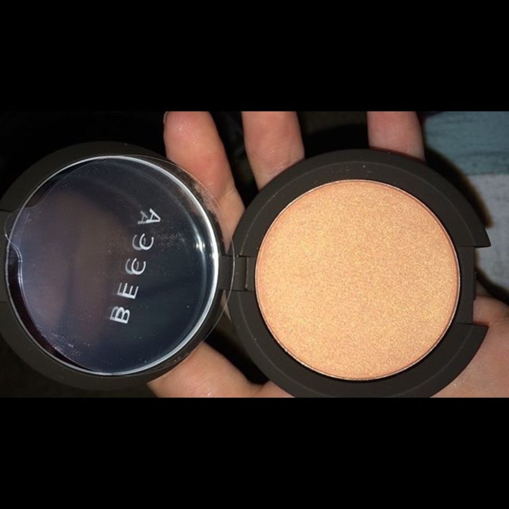 Becca highlight